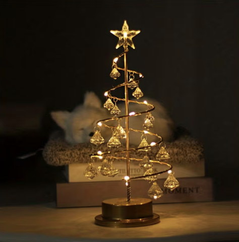 Pandan Designer's Işıklı Metal Çam Ağacı